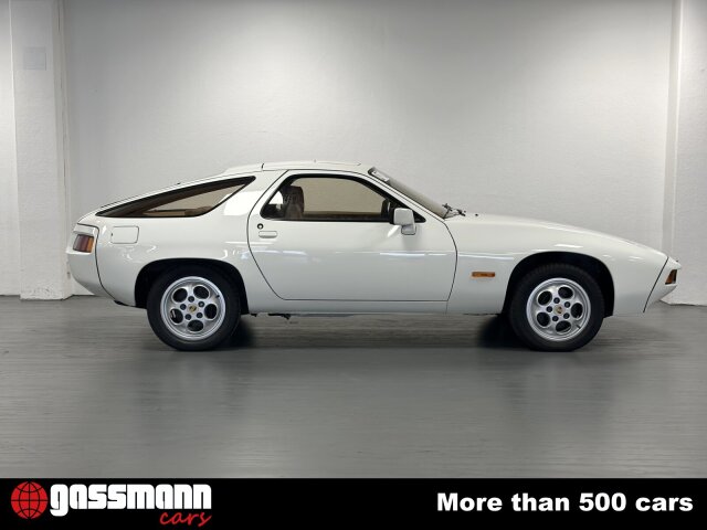 Porsche 928 Coupe Urversion 5-Gang 