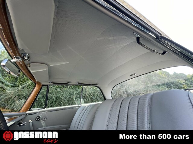 Mercedes Benz 220 SEb W111 Coupe 