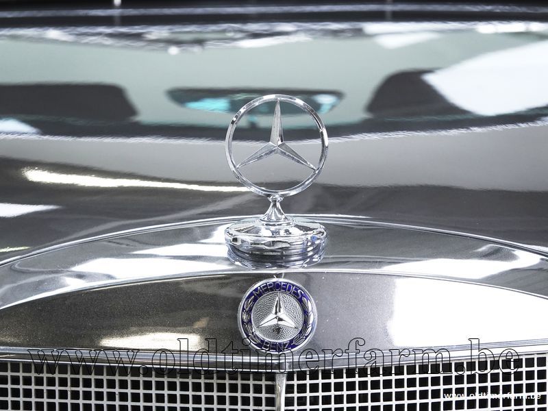 Mercedes Benz 220 SE \'63 