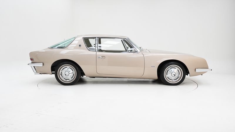 Studebaker  Avanti R2 Supercharged \'63 