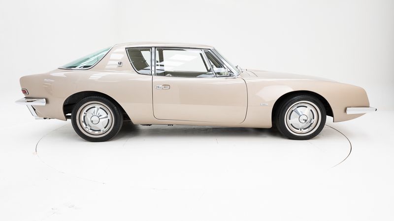 Studebaker  Avanti R2 Supercharged \'63 