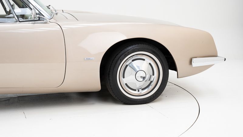 Studebaker  Avanti R2 Supercharged \'63 