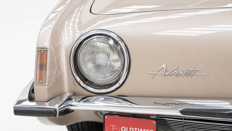 Studebaker  Avanti R2 Supercharged \'63 