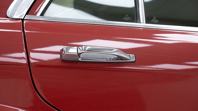 Mercedes Benz 280 SE \'77 