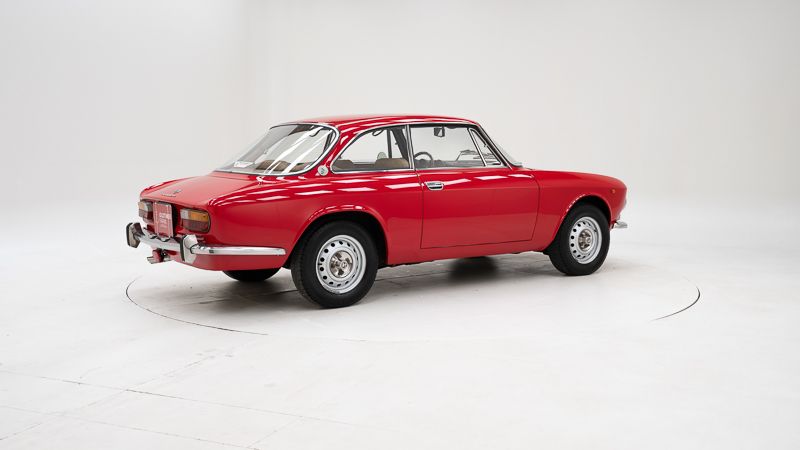 Alfa Romeo 2000 GT Veloce \'74 
