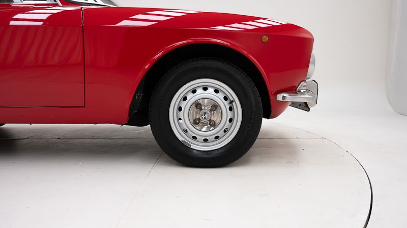 Alfa Romeo 2000 GT Veloce \'74 