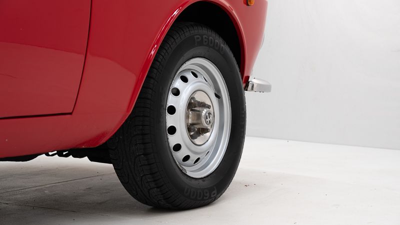 Alfa Romeo 2000 GT Veloce \'74 