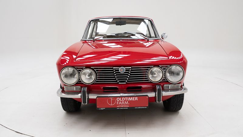 Alfa Romeo 2000 GT Veloce \'74 