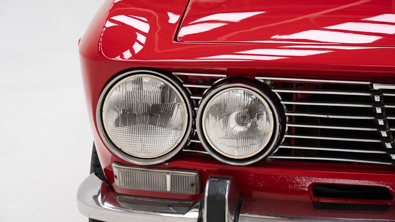 Alfa Romeo 2000 GT Veloce \'74 