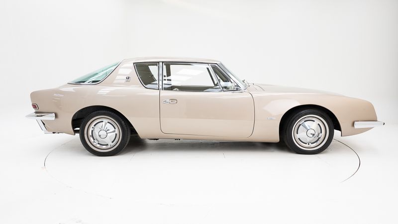 Studebaker Avanti R2 Supercharged \'63 