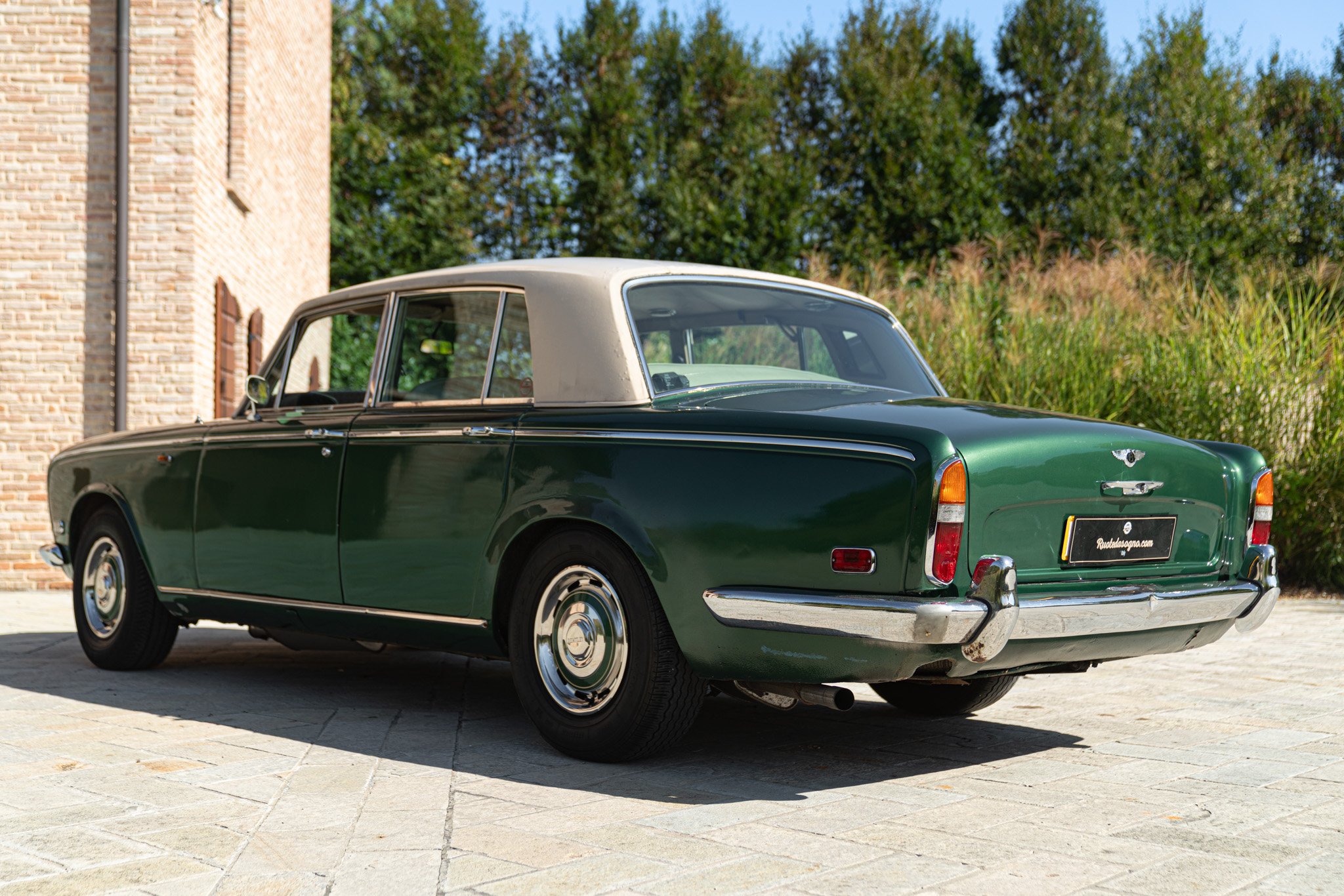 Bentley T1 