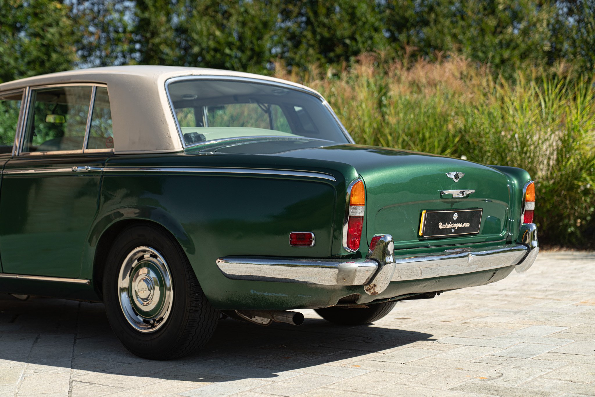 Bentley T1 