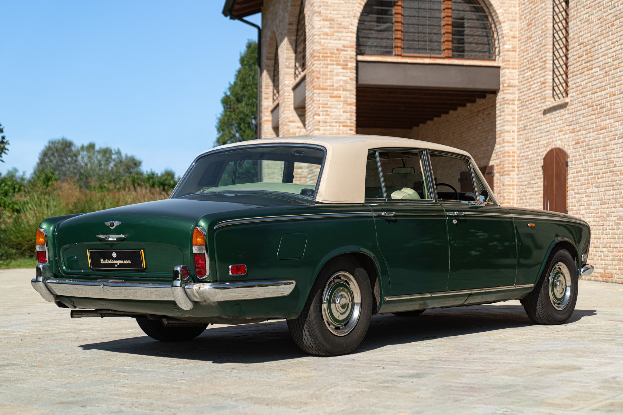 Bentley T1 