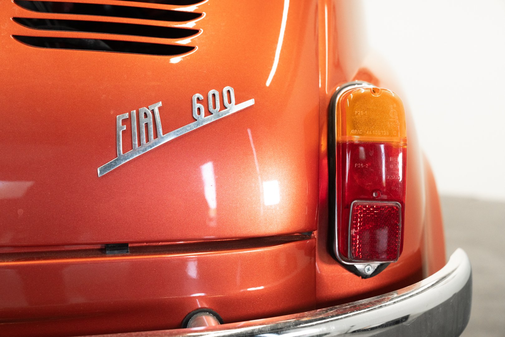 Fiat 600 \"Maggiolina\" by Francis Lombardi 