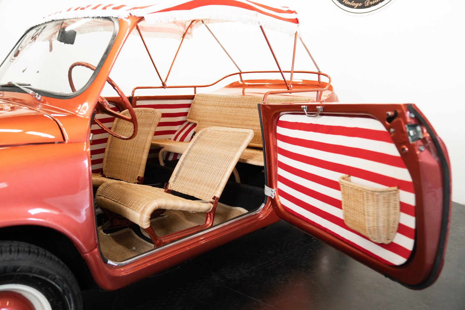 Fiat 600 \"Maggiolina\" by Francis Lombardi 