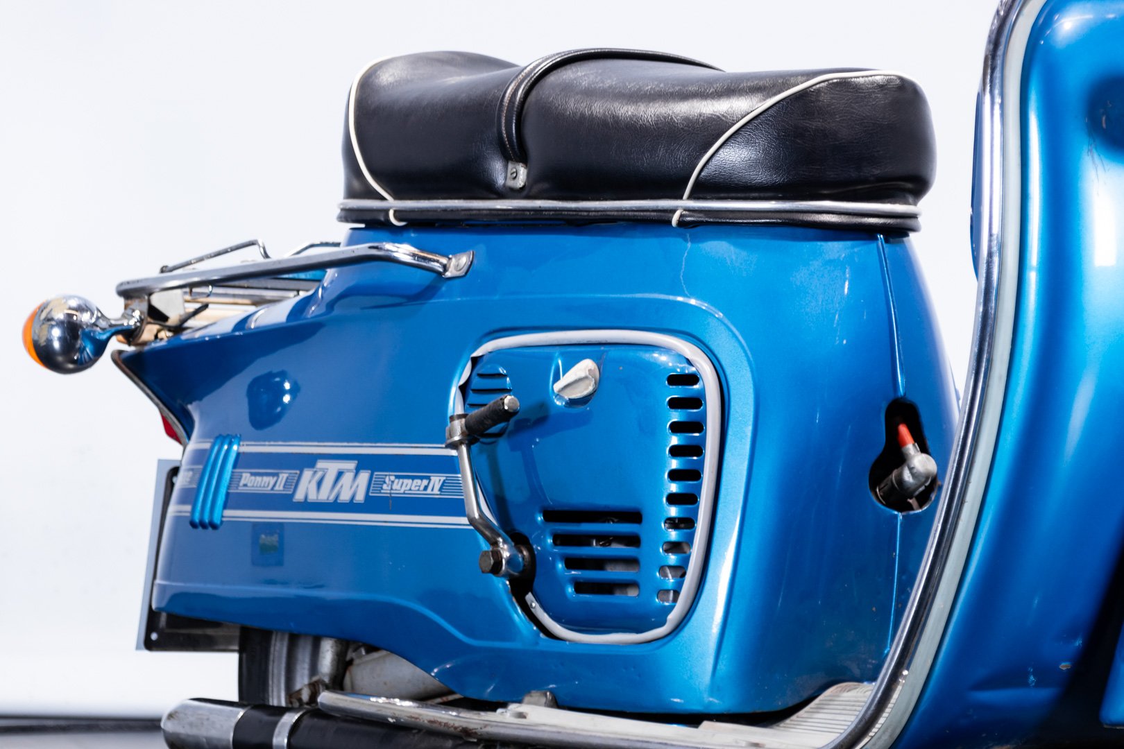KTM PONNY II SUPER IV DELUXE SCOOTER 