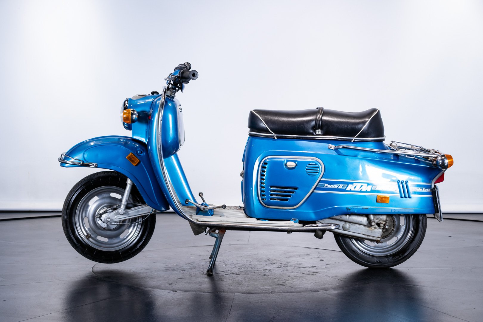 KTM PONNY II SUPER IV DELUXE SCOOTER 