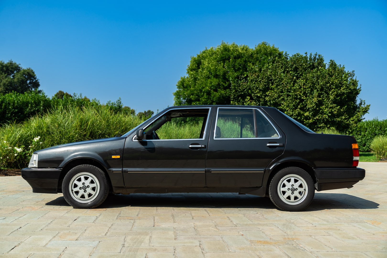 Lancia THEMA i.e TURBO 