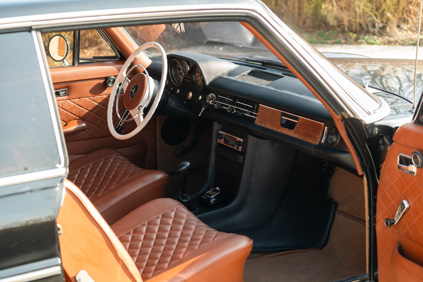 Mercedes Benz 250 CE 