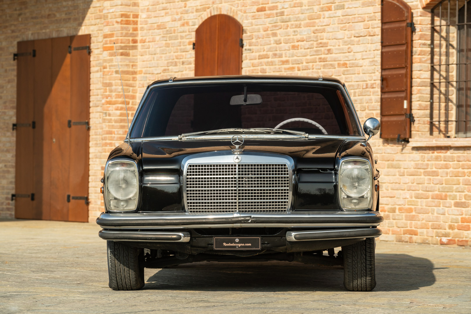 Mercedes Benz 250 CE 