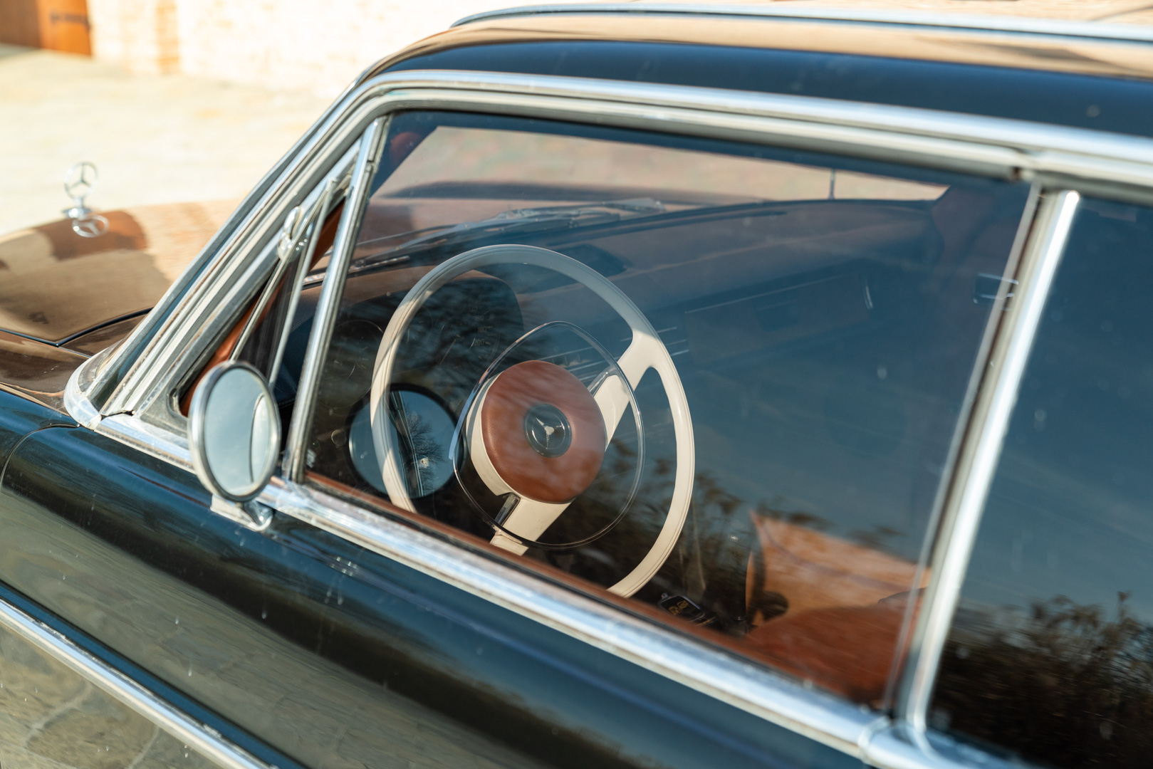 Mercedes Benz 250 CE 