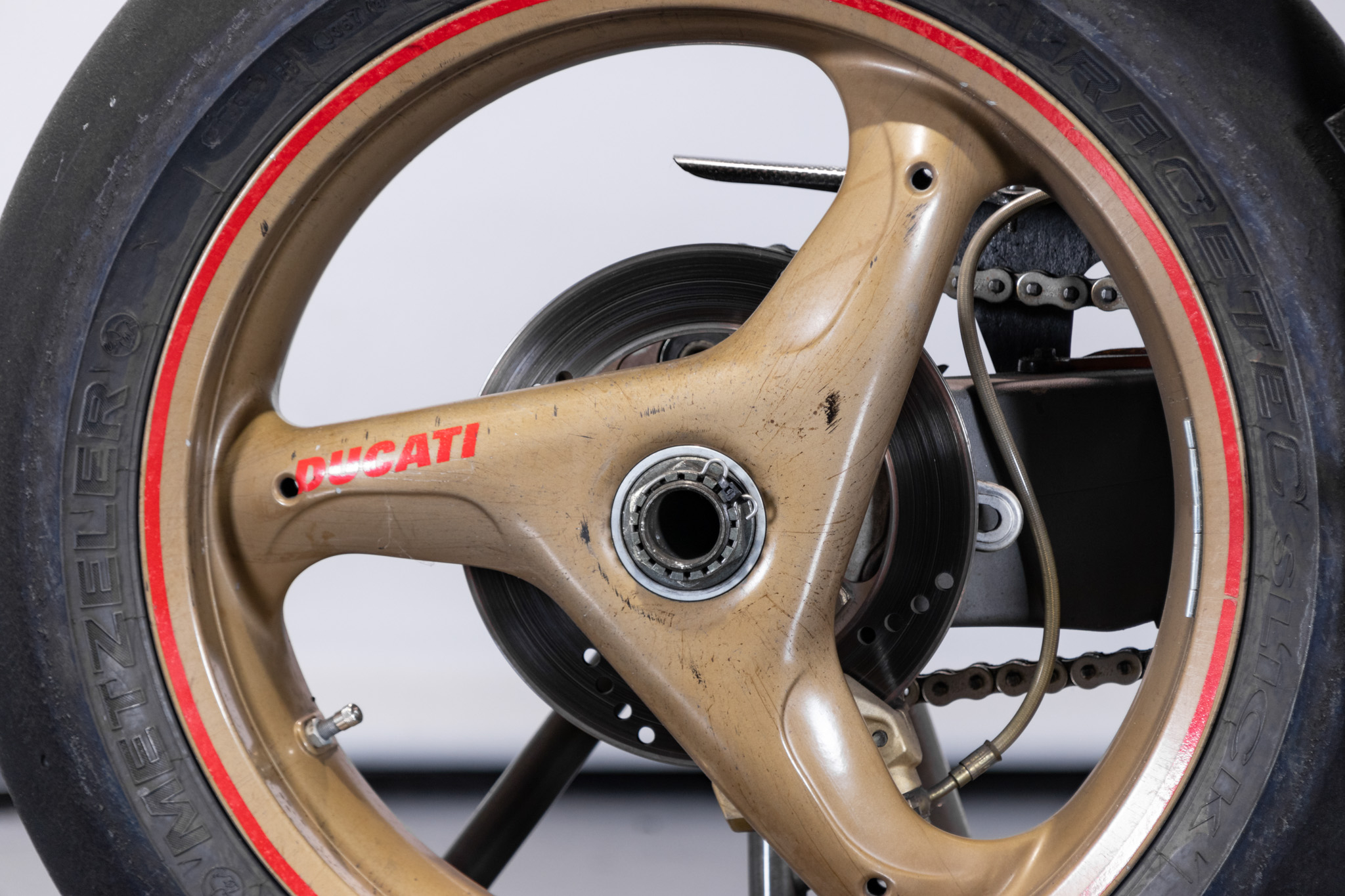 Ducati 748 