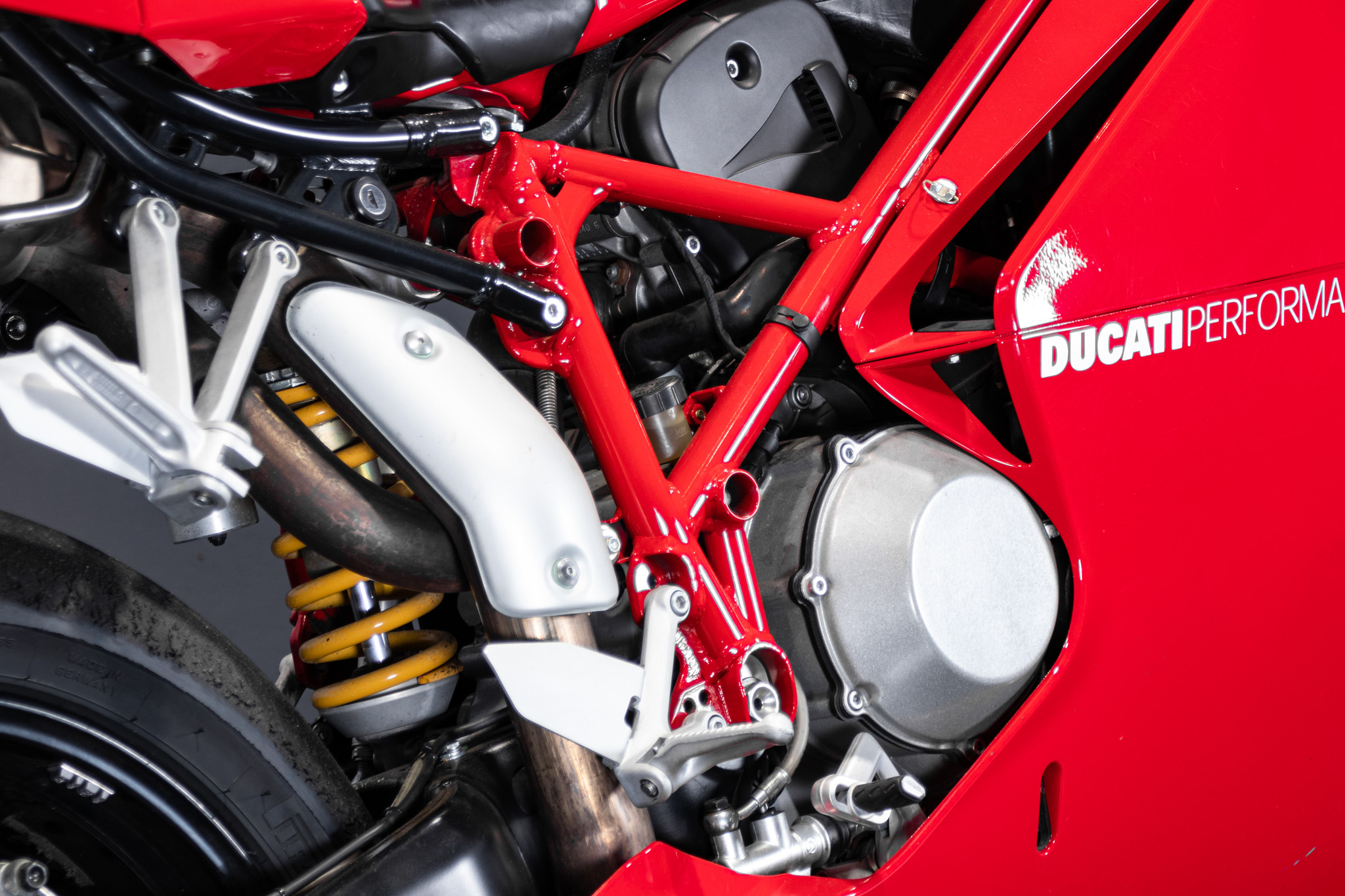 Ducati 999 