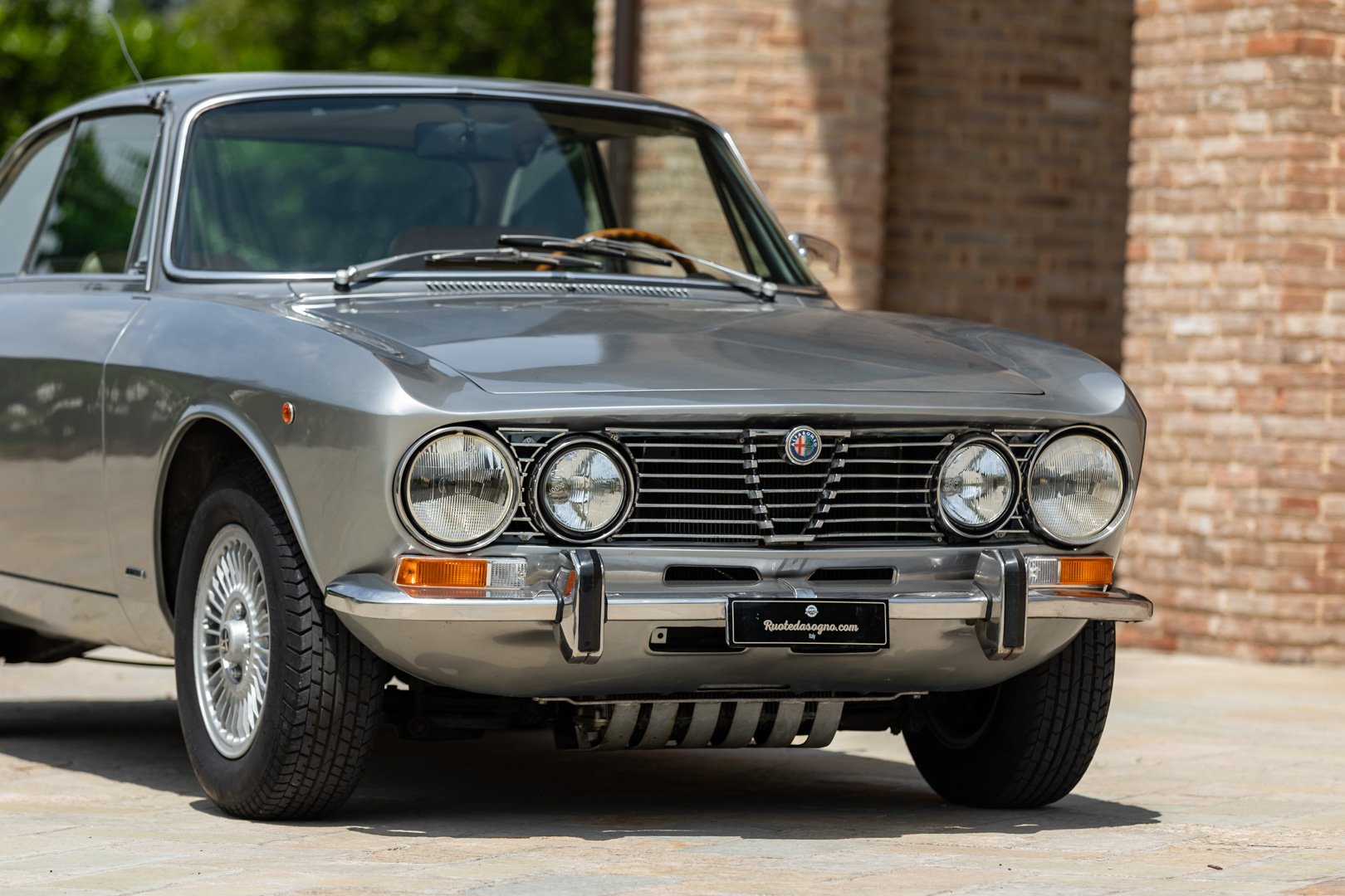 Alfa Romeo GT 2000 VELOCE 