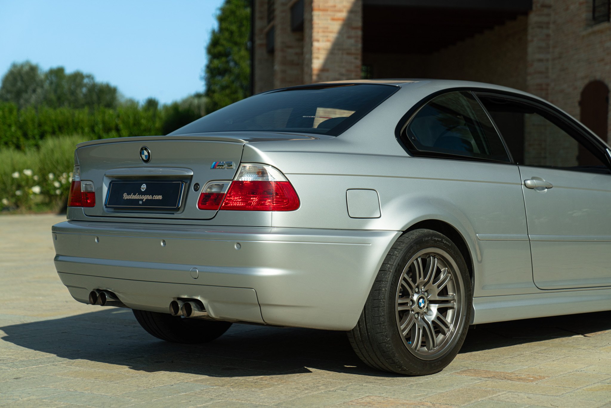 BMW M3 e46 “manuale” 