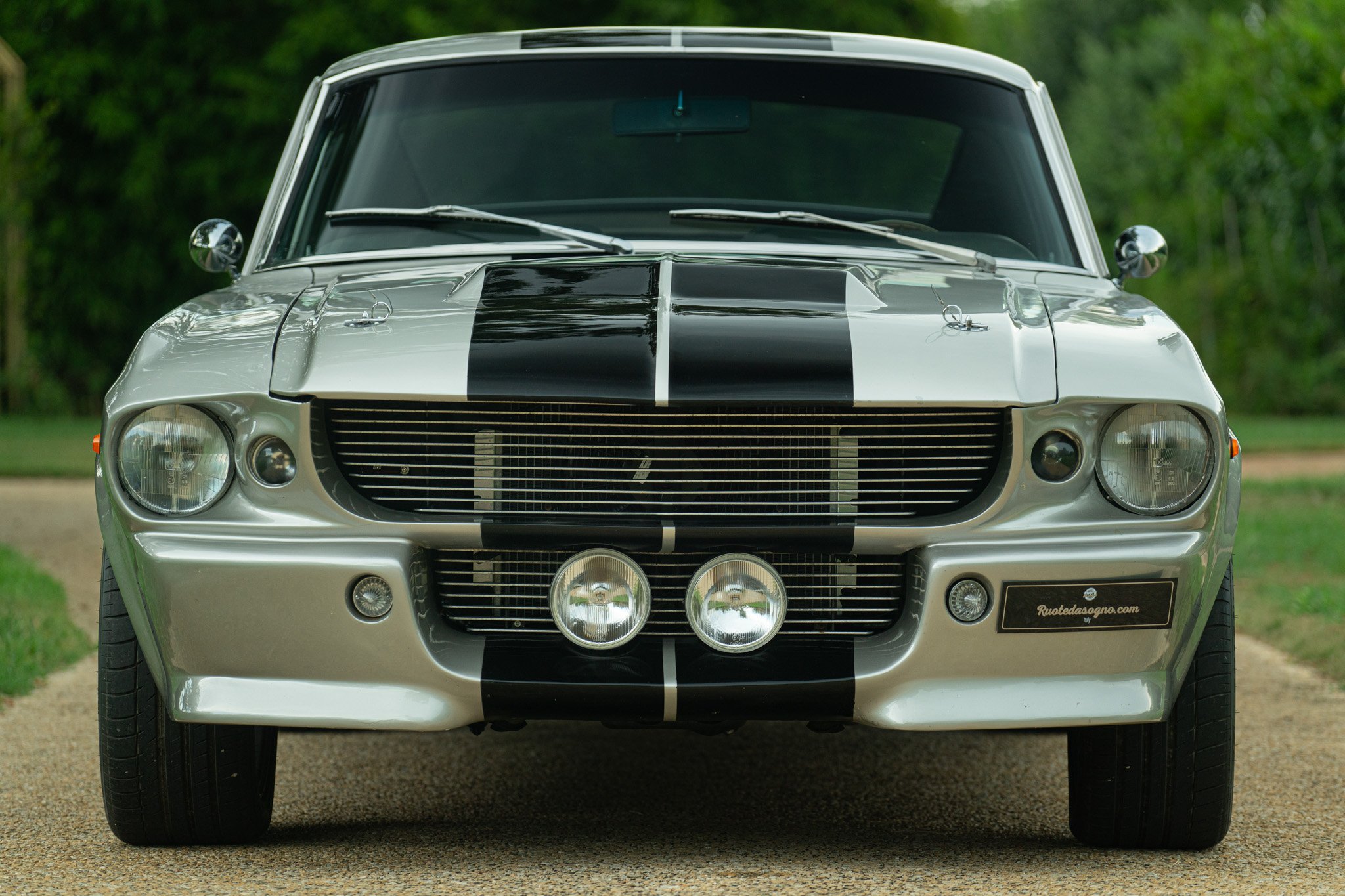 Ford Mustang Shelby GT500 Eleanor Replica 