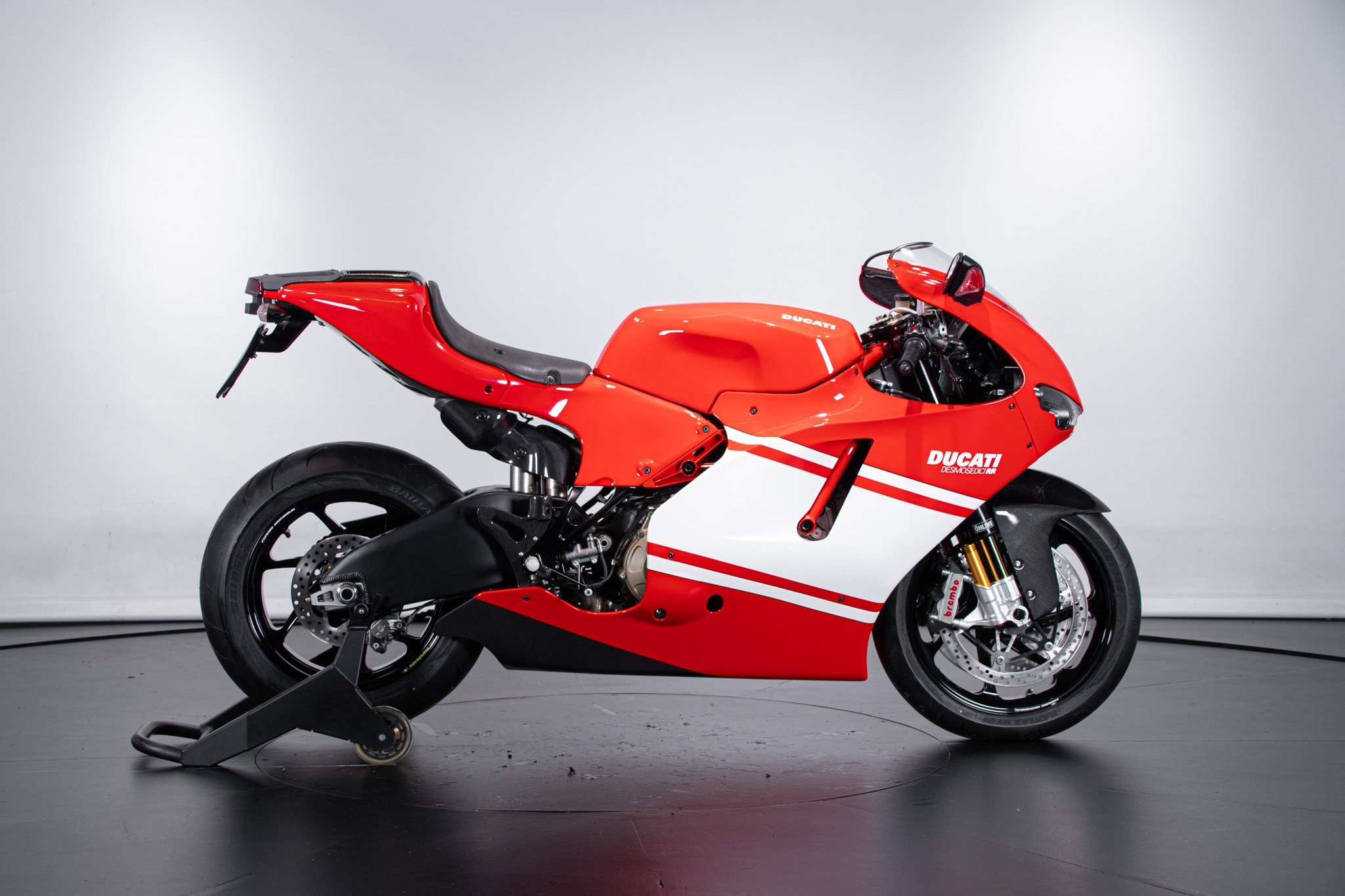 Ducati DESMOSEDICI RR 