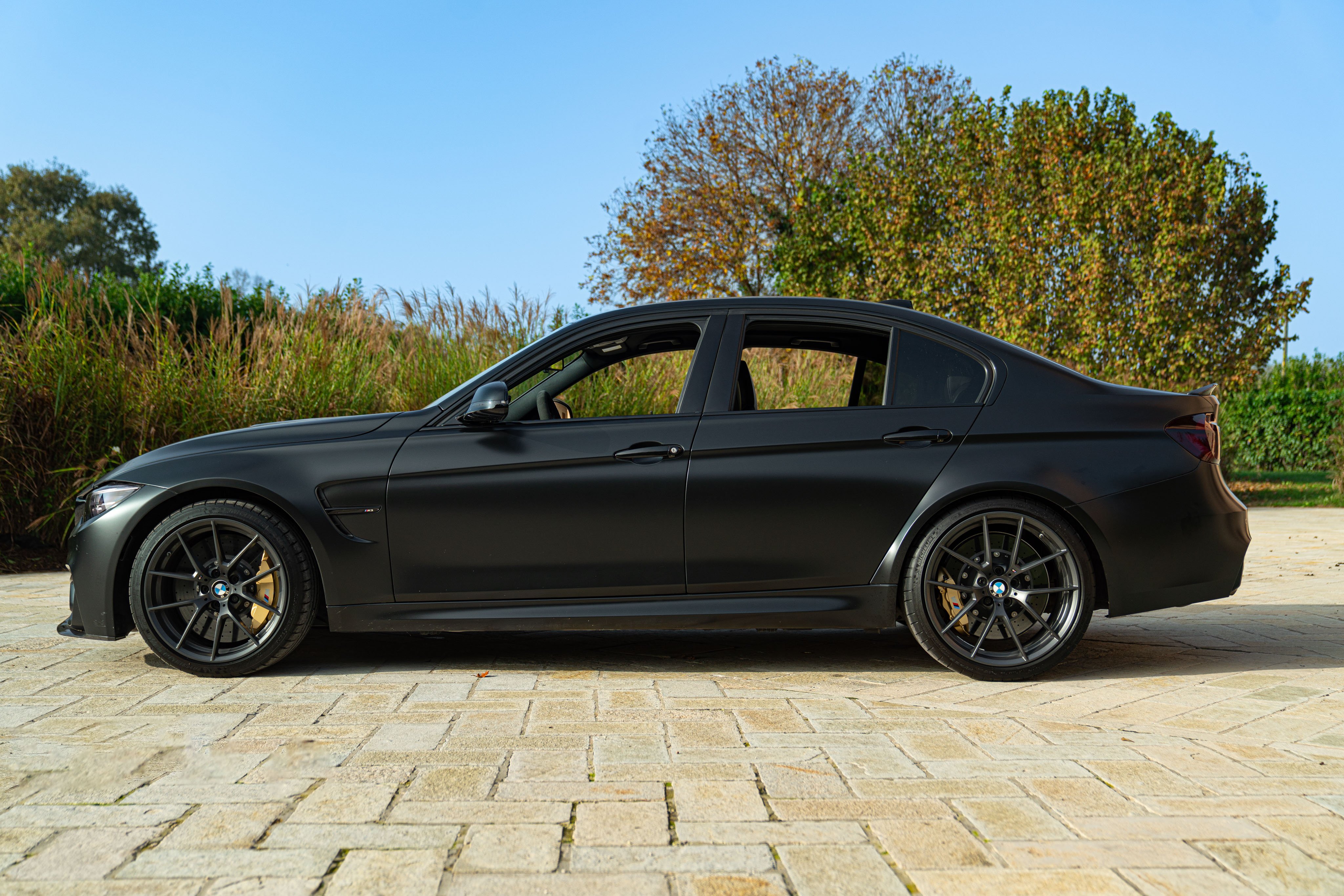 BMW M3 CS 