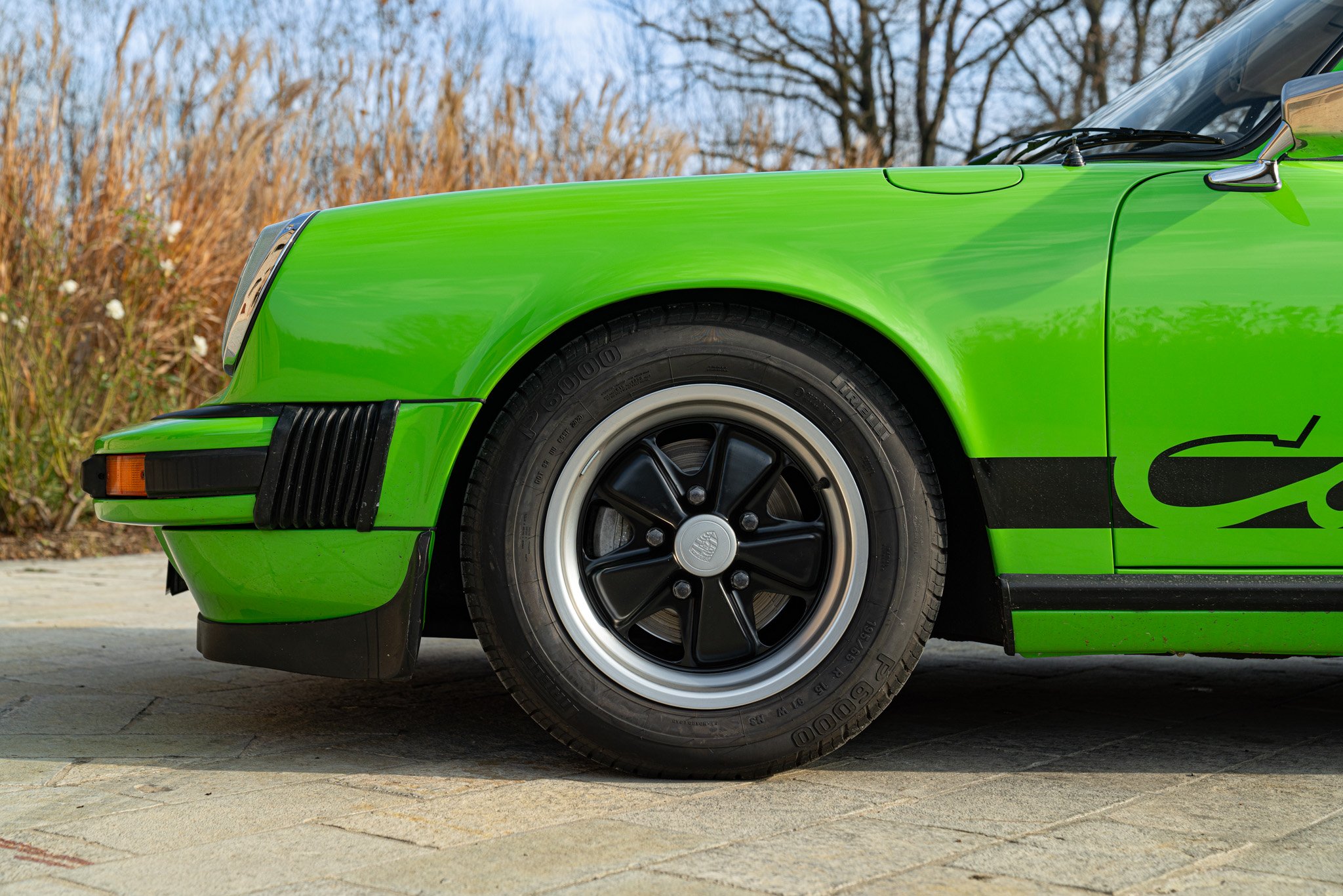 Porsche 911 CARRERA 2.7 