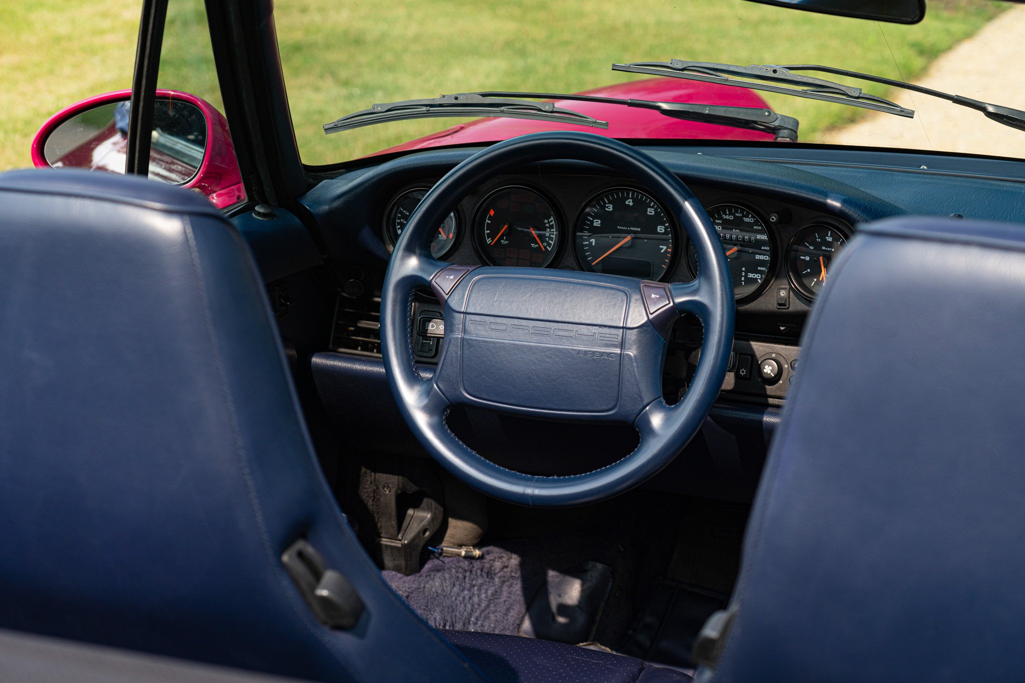 Porsche 964 (911) CARRERA 2 CABRIOLET 