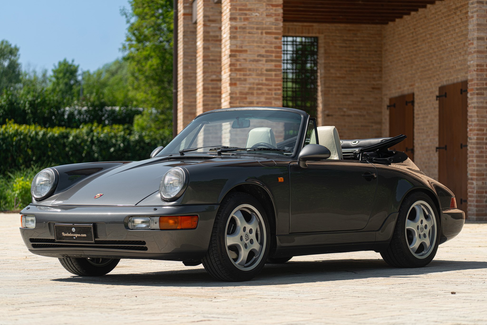 Porsche 964 (911) CARRERA 4 CABRIOLET 
