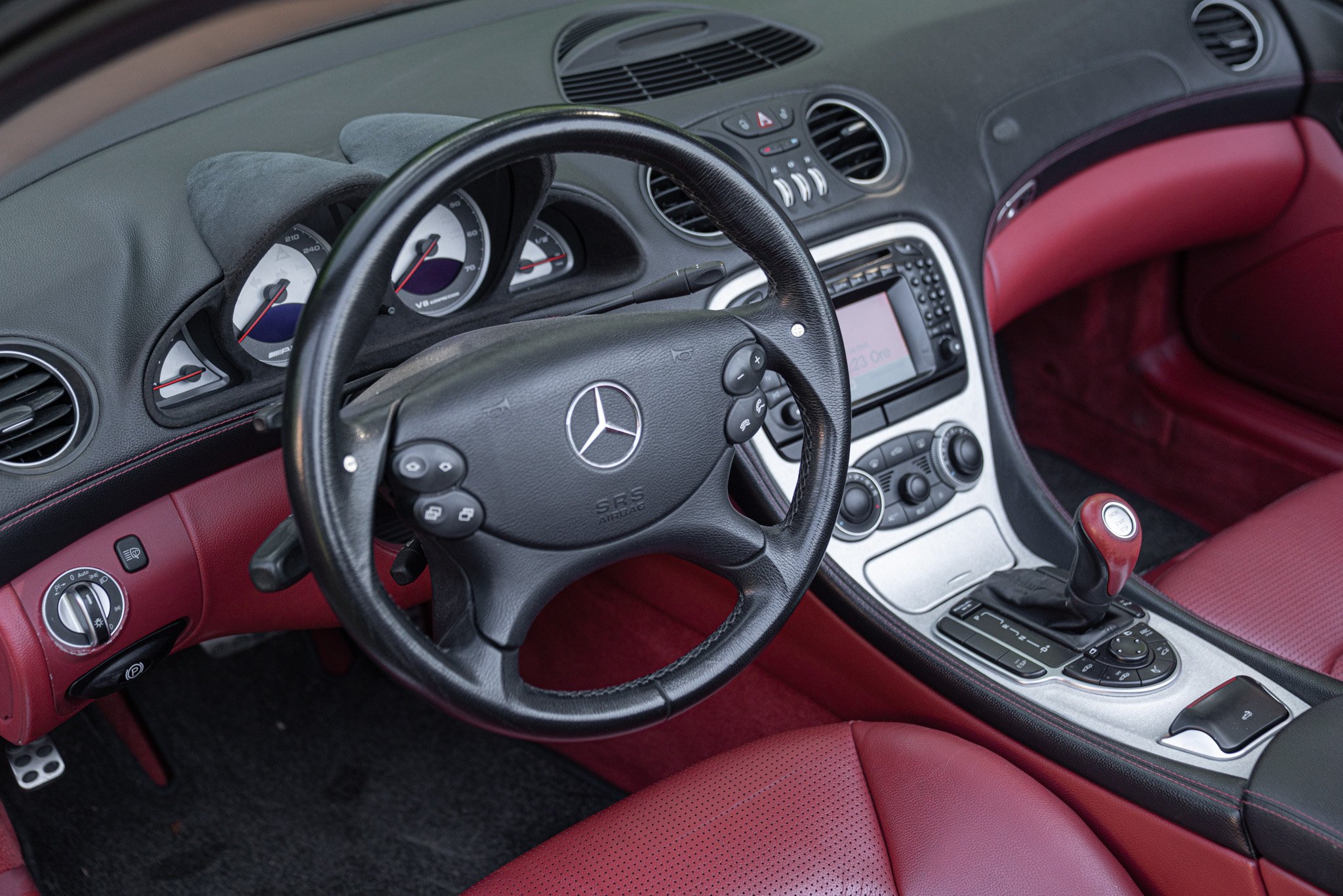 Mercedes Benz SL 55 AMG 