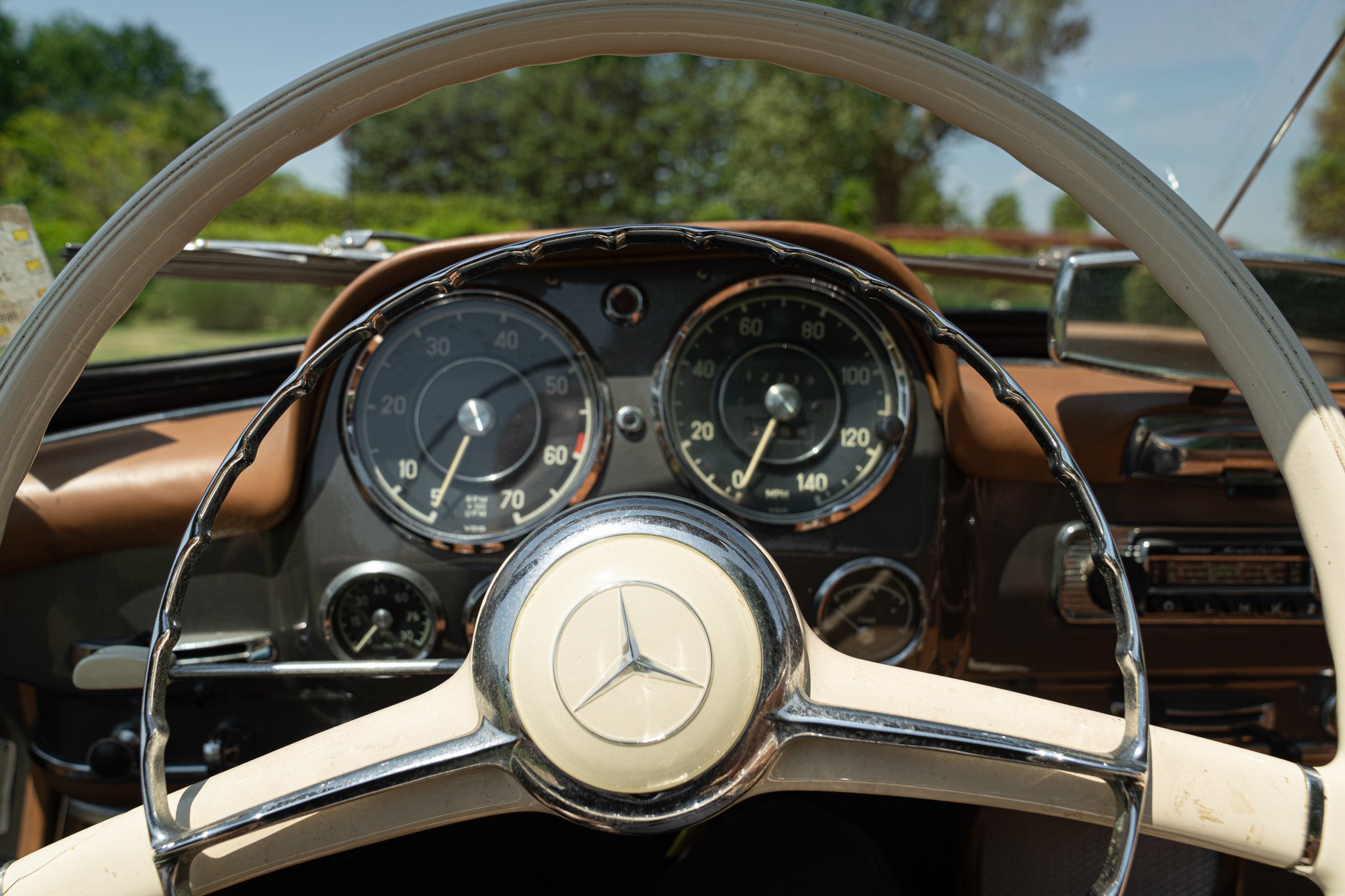 Mercedes Benz 190 SL 