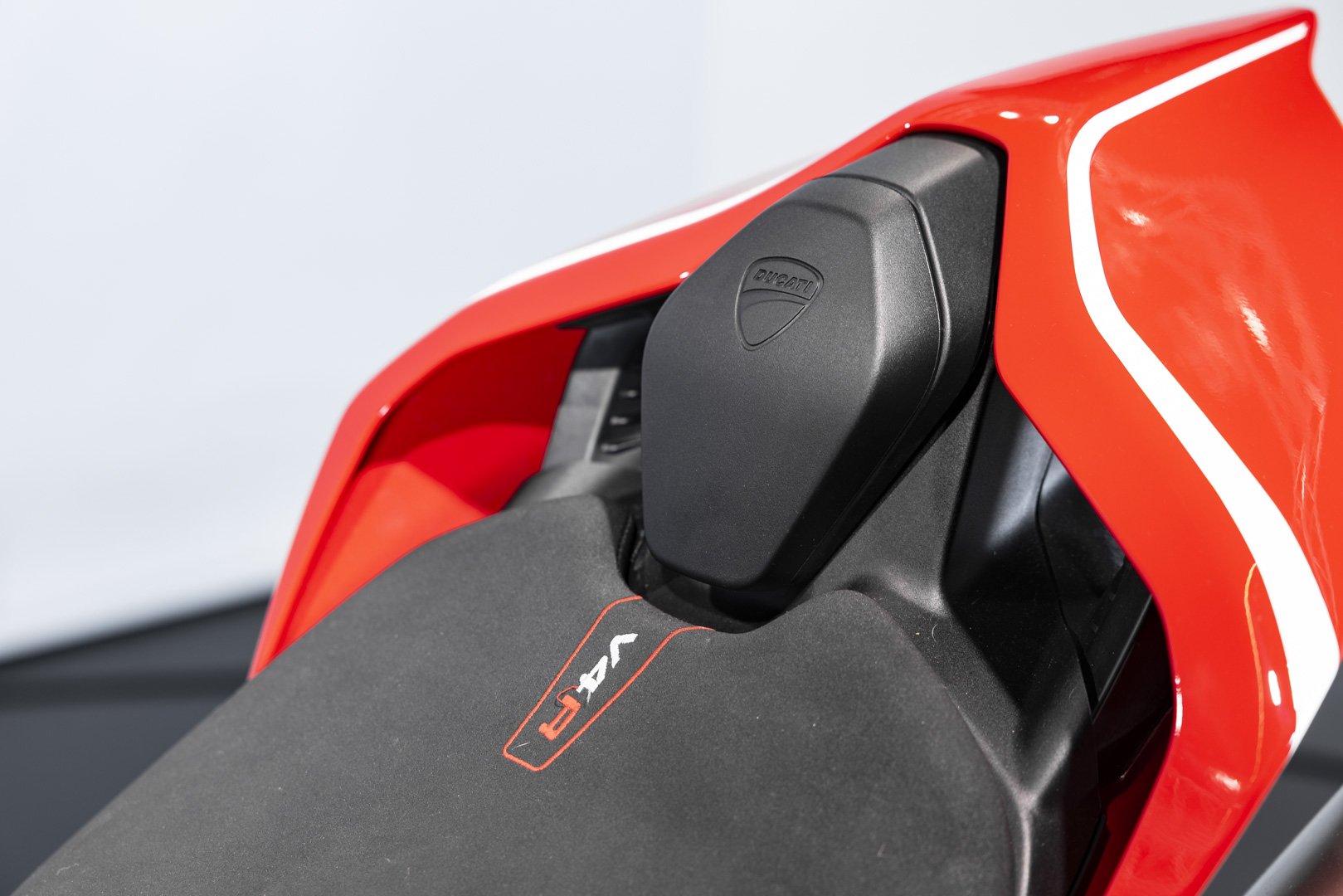 Ducati PANIGALE V4R 