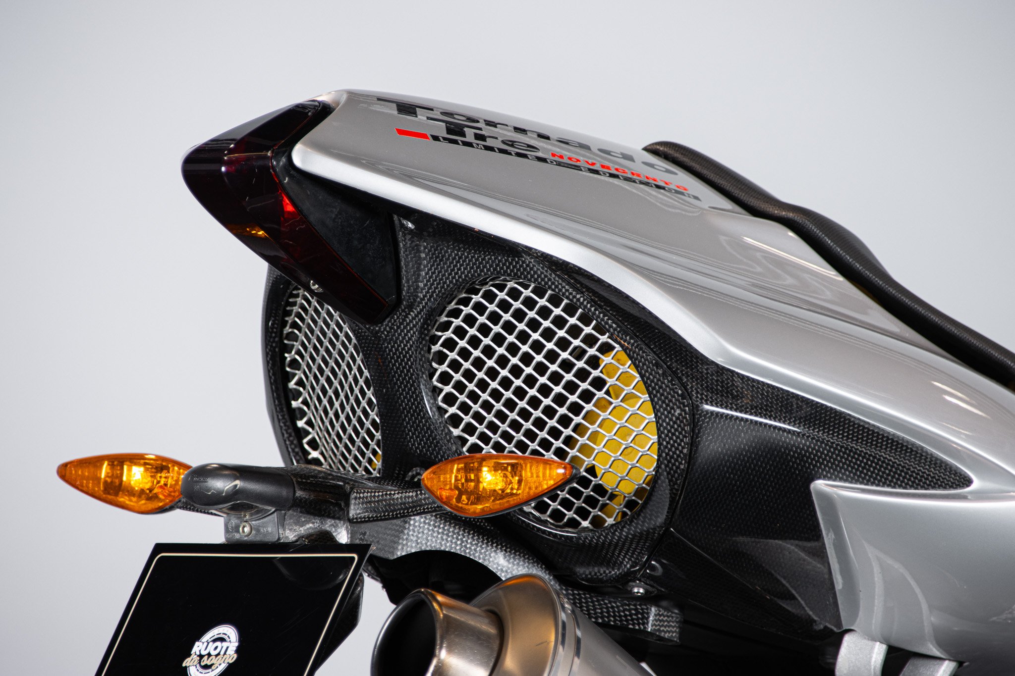 Benelli TORNADO TRE NOVECENTO LIMITED EDITION 