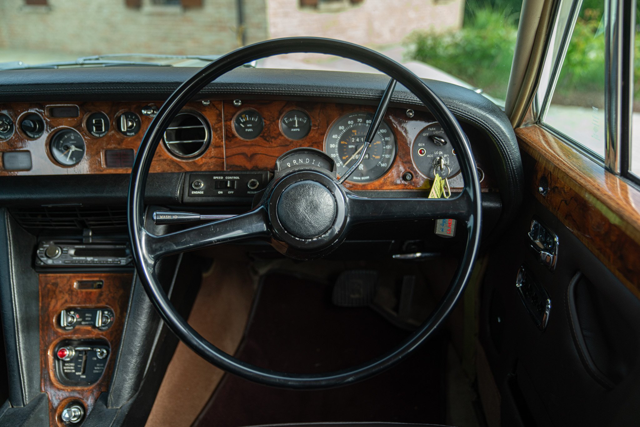 Rolls Royce SILVER SHADOW 