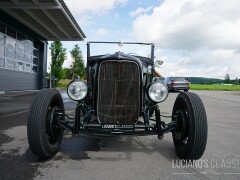 Ford V8 Roadster Hotrod