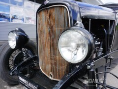 Ford V8 Roadster Hotrod