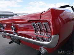 Ford Mustang 351