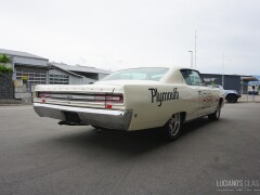 Plymouth Sport Fury 