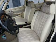 Mercedes Benz 280 S W116