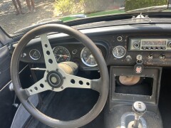 MG B Roadster