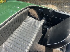 MG B Roadster