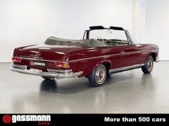 Mercedes Benz 220 SE b W111 Cabrio 
