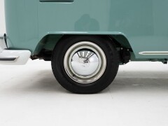 Volkswagen T1 Kombi 21 Windows \'64 