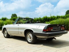 Alfa Romeo SPIDER 2.0 “DUETTO” 